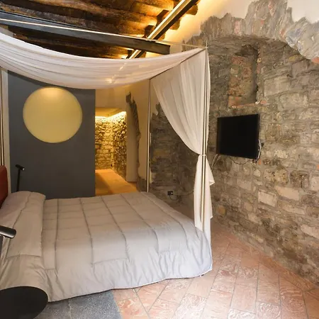 Bed & Breakfast La Darsena Como
