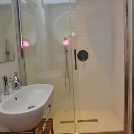 Bed & Breakfast La Darsena Como
